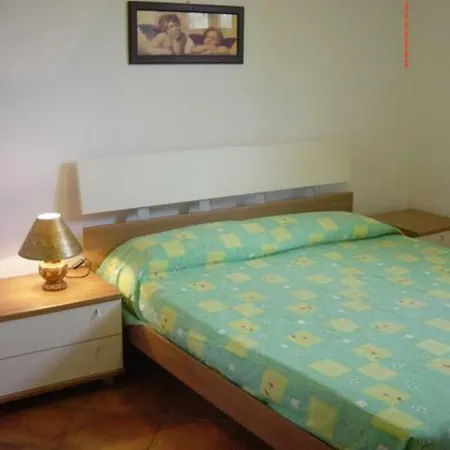Marisi Villa
